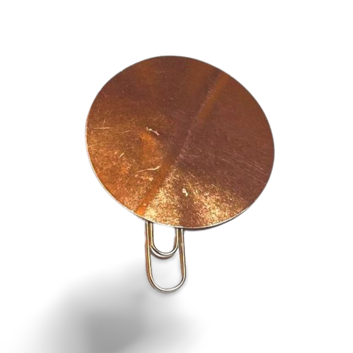 Upgrade your paper clip game with our Round Paper Clip, available now at Lady Meg's Boutique Inc. Order yours today and add a touch of beauty to your everyday paperwPaper ClipPaper ClipRound Back Flower Paperclip