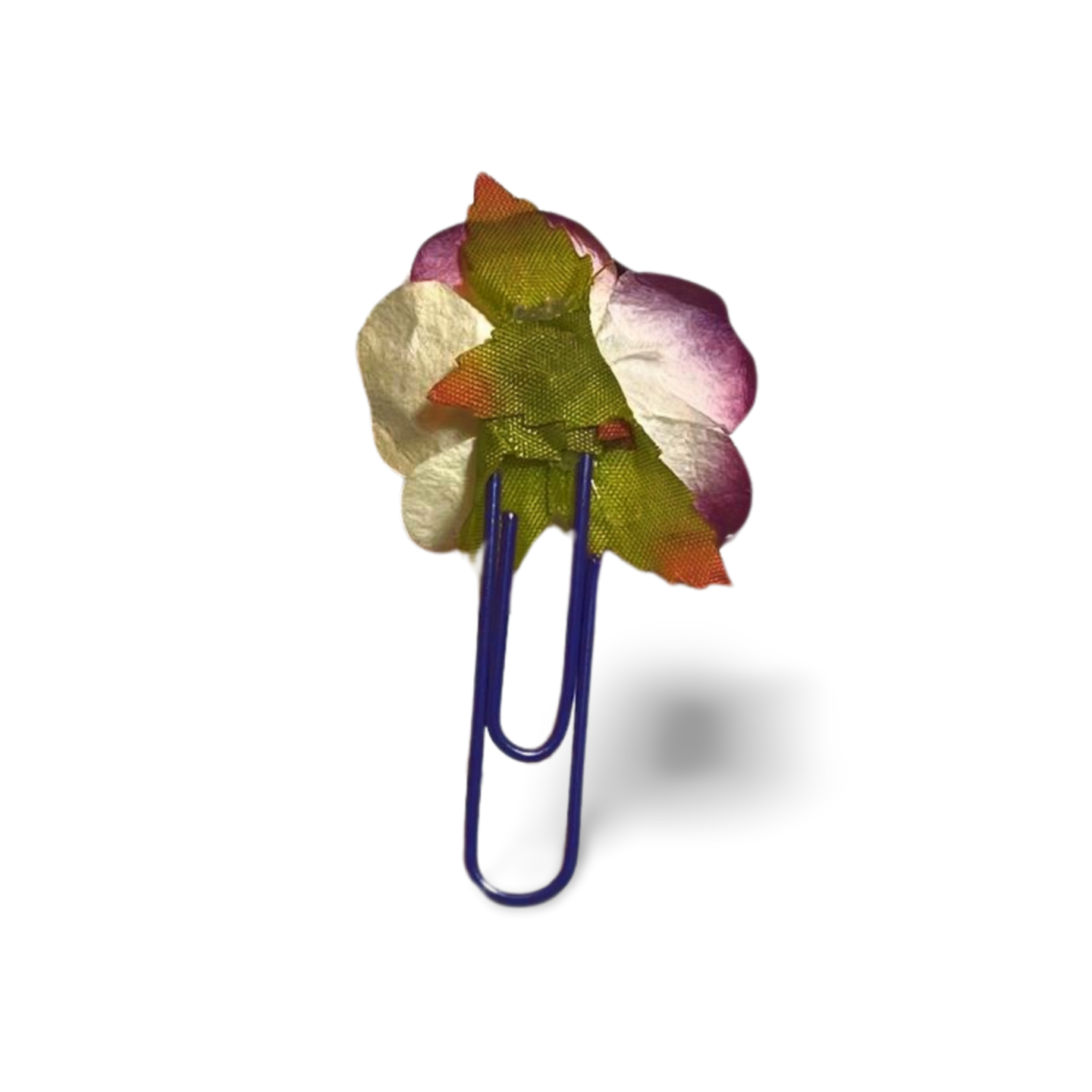 If you're a student, a professional, or simply someone who loves to add a touch of nature to your everyday life, the Rose Petal Paper Clip is the perfect accessory fPaper ClipPaper ClipRose petal paper clip