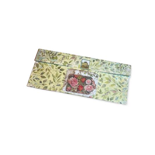 The Floral Money Envelope is a must-have for any buyer looking for a stylish and convenient way to store and organize their monetary gifts. With its beautiful floralMoney EnvelopeMoney EnvelopeFloral Money Envelope